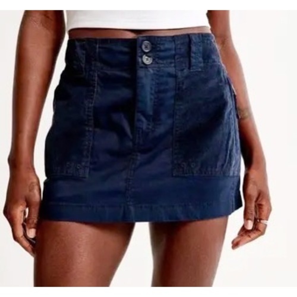 Abercrombie & Fitch Y2K Navy Cargo Utility Mini Skirt Size Medium